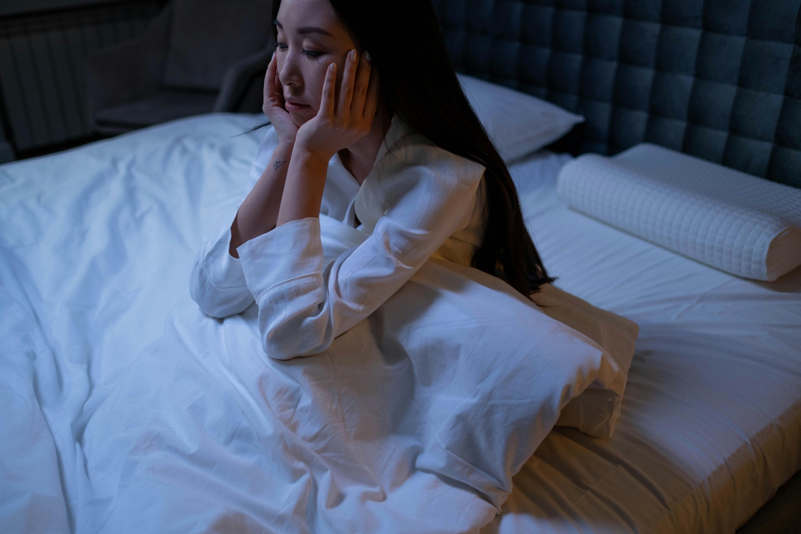Read more about the article Why Do Some People Feel Exhausted Despite Spending Hours in Bed?